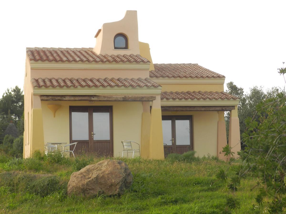 Hotel Minnia Budoni Εξωτερικό φωτογραφία