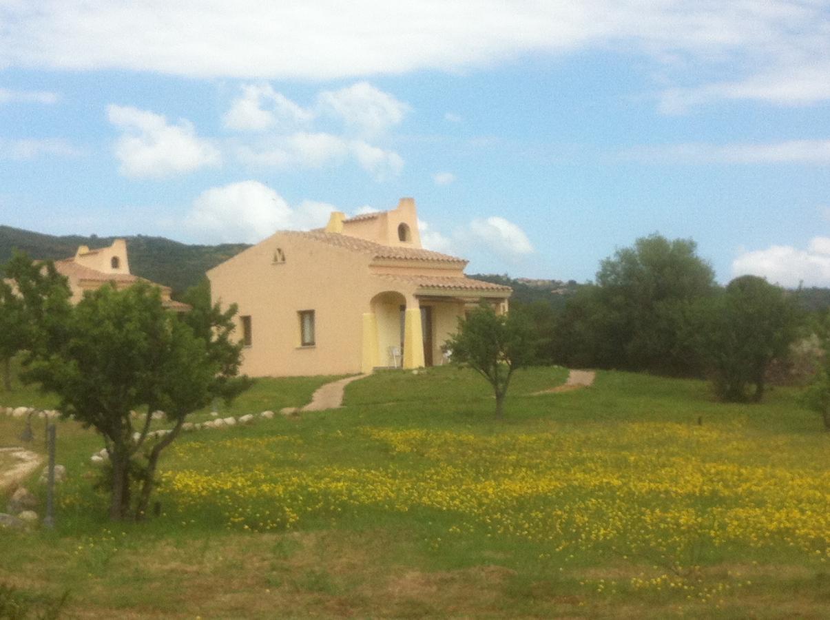 Hotel Minnia Budoni Εξωτερικό φωτογραφία