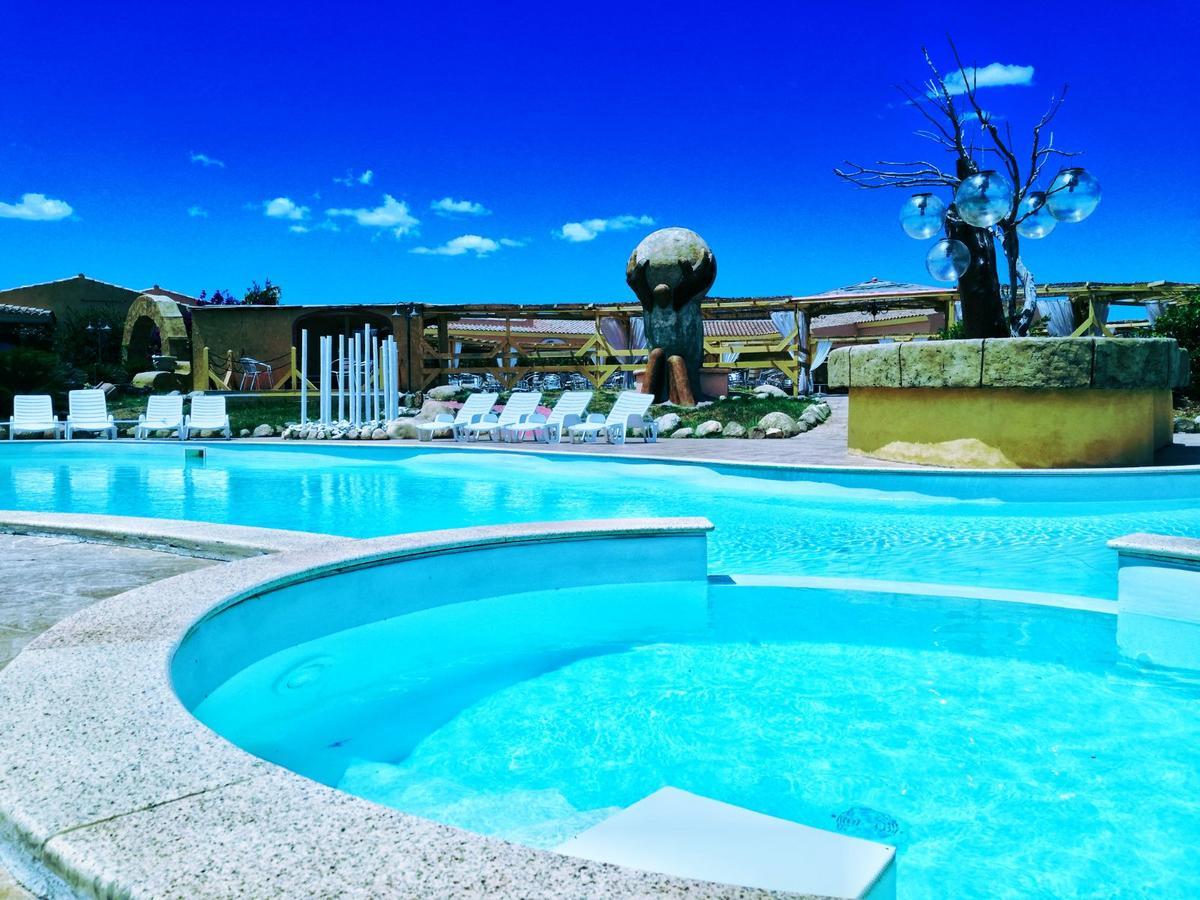 Hotel Minnia Budoni Εξωτερικό φωτογραφία
